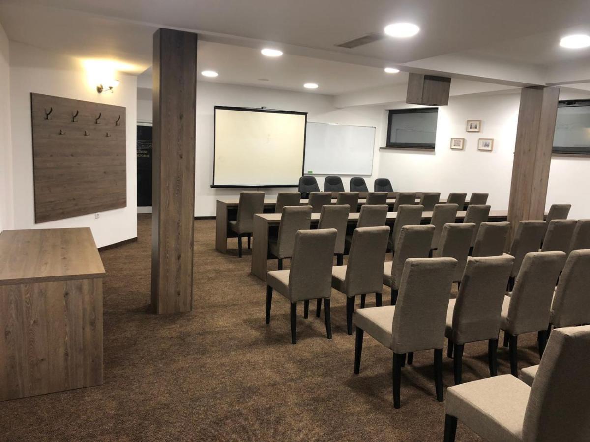 Hotel & Restaurant Ponte Bianco Вране Экстерьер фото